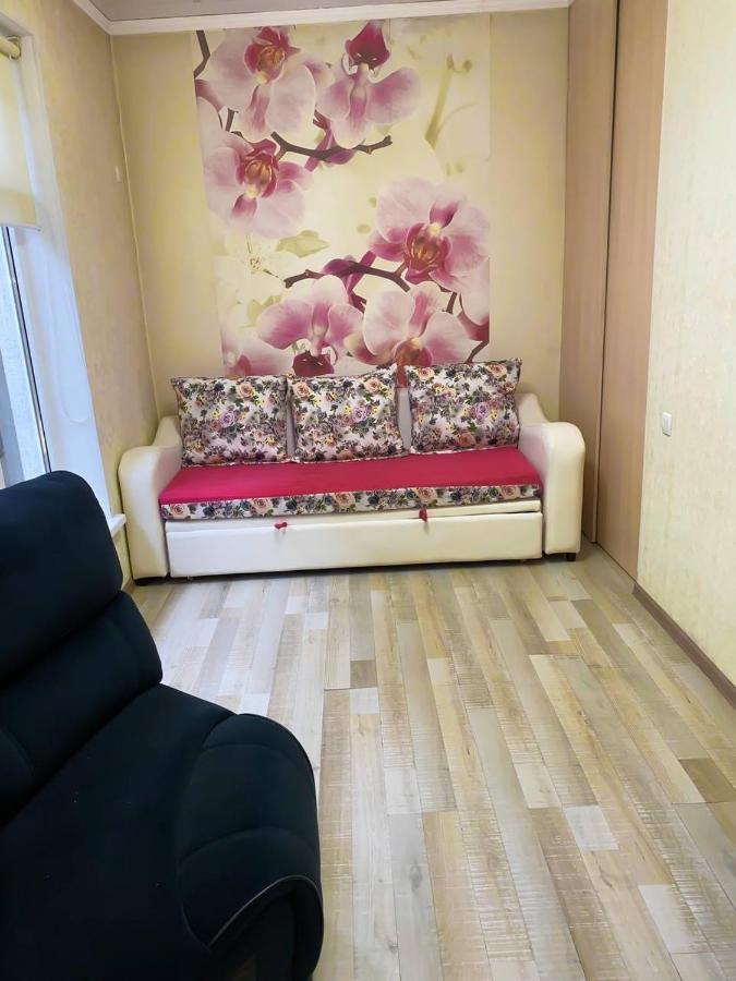 Ala-Bel Guesthouse Bishkek Exteriör bild